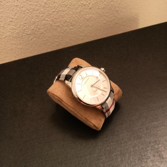 Burberry Watch - Picture 2 of 4